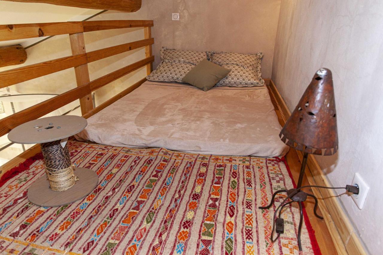 Bed and Breakfast Mas Des Rabasses Le Pontet  Esterno foto
