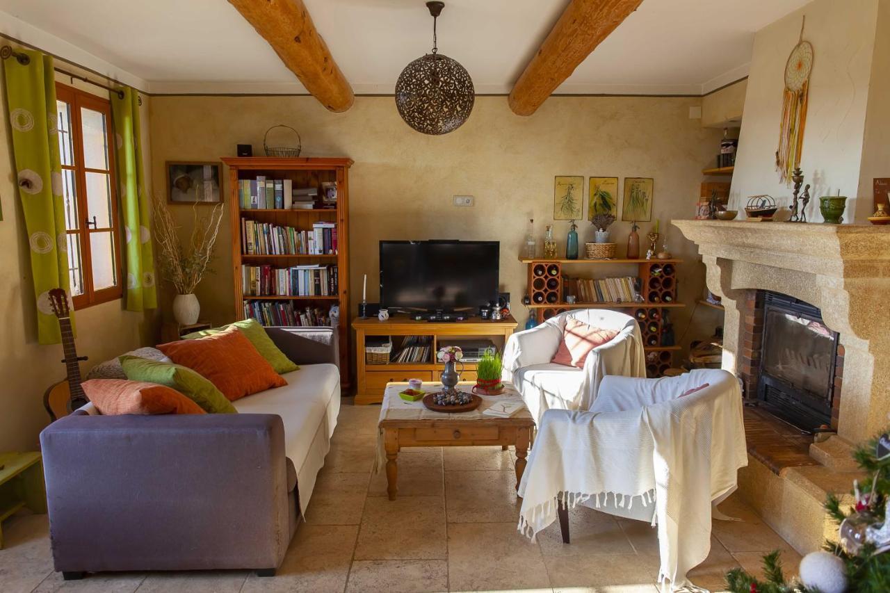Bed and Breakfast Mas Des Rabasses Le Pontet  Esterno foto